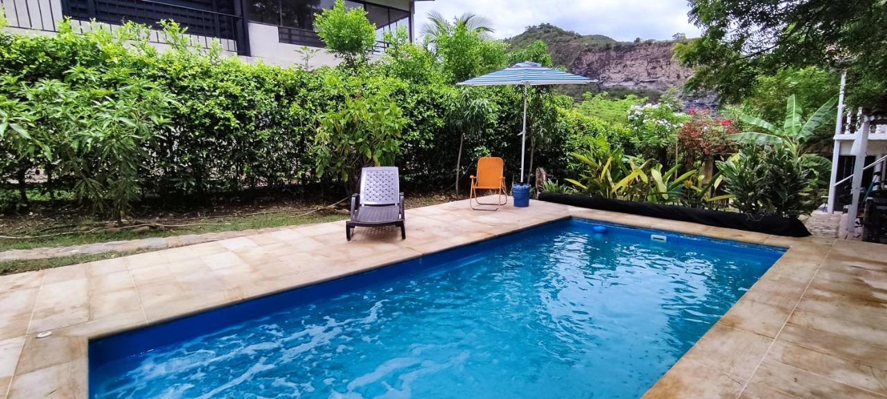 Casa Familiar Y De Descanso Villa Lorenza - Apulo Cund. Εξωτερικό φωτογραφία